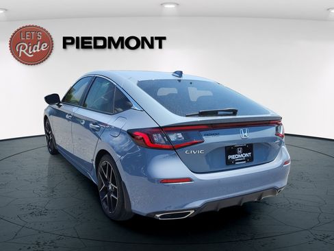Certified 2024 Honda Civic Sport Touring image 7