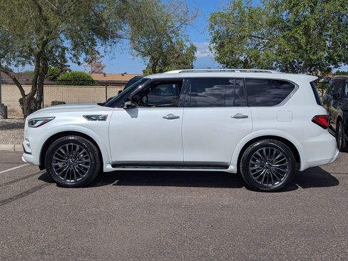 Certified 2024 INFINITI QX80 Sensory AWD/4WD image 3
