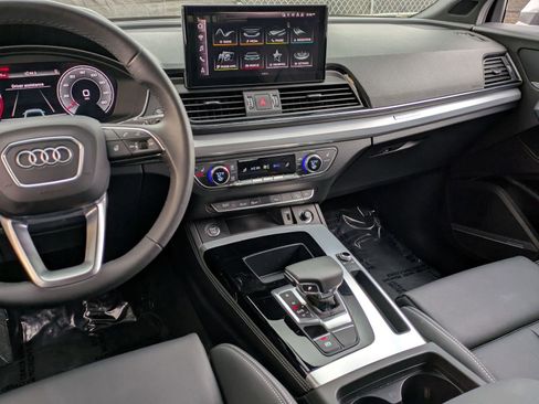 Used 2023 Audi Q5 2.0T Premium Plus w/ Premium Plus Package image 9