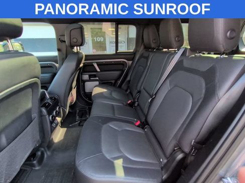 Used 2023 Land Rover Defender 130 X-Dynamic SE AWD/4WD image 10
