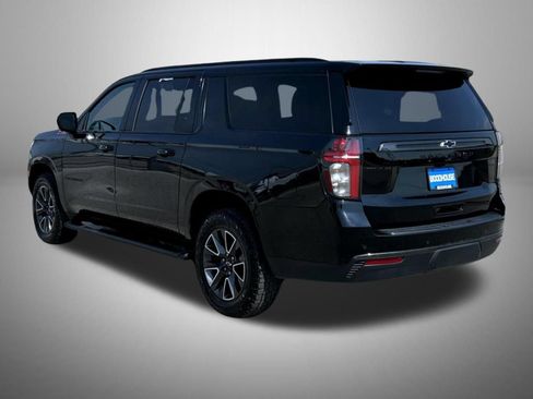 Certified 2021 Chevrolet Suburban Z71 w/ Rear Media and Nav Package AWD/4WD image 8