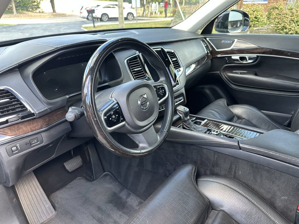 Used 2017 Volvo XC90 T6 Inscription AWD/4WD image 14