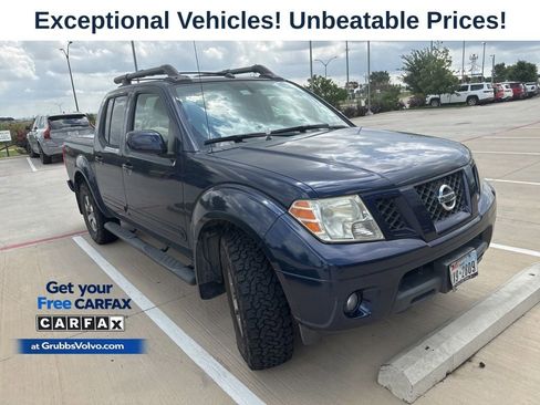 Used 2011 Nissan Frontier PRO-4X w/ Pro-4x Luxury Pkg AWD/4WD image 2