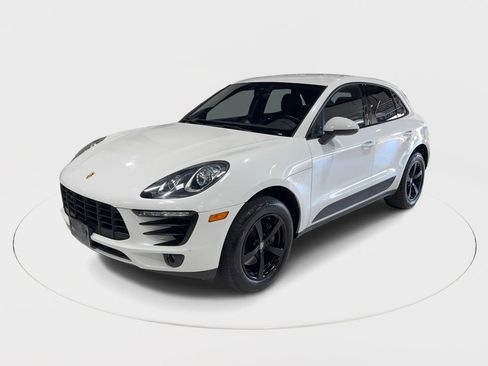 Used 2017 Porsche Macan image 5
