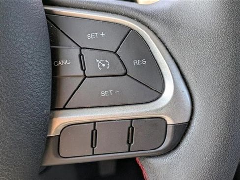 Used 2023 Jeep Renegade Trailhawk image 13