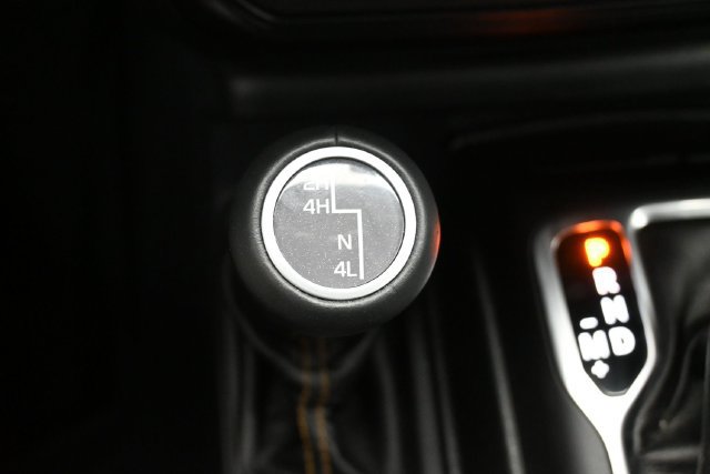 Used 2021 Jeep Gladiator Overland AWD/4WD image 29