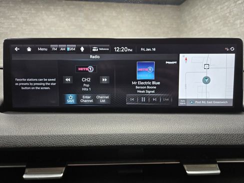 Used 2023 Genesis GV70 2.5T w/ Advanced Package image 25