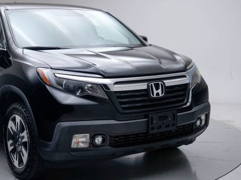 Used 2017 Honda Ridgeline RTL-T image 10