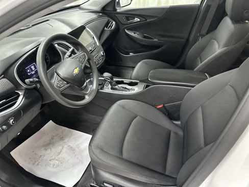 Used 2024 Chevrolet Malibu LT FWD image 14