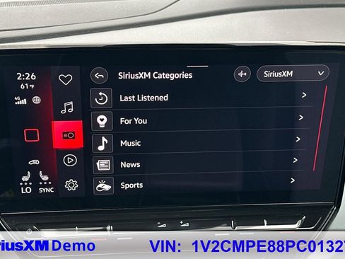 Certified 2023 Volkswagen ID.4 Pro image 29