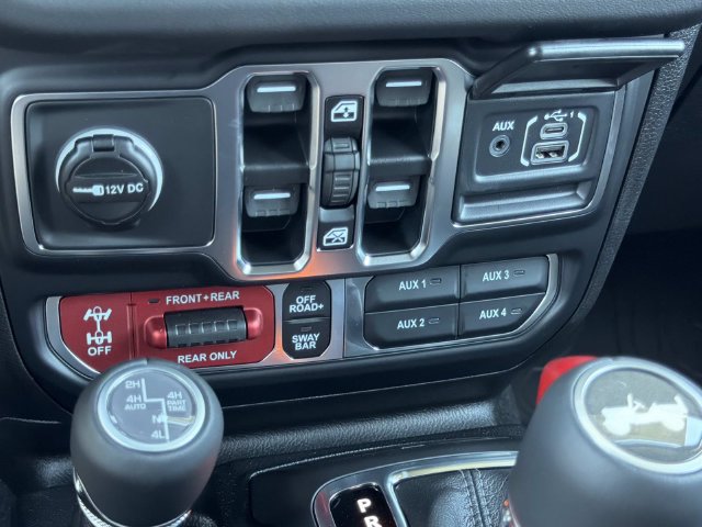 New 2027 Jeep Wrangler Unlimited Rubicon AWD/4WD image 36