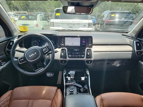Used 2023 Kia Sorento SX Prestige AWD/4WD image 12