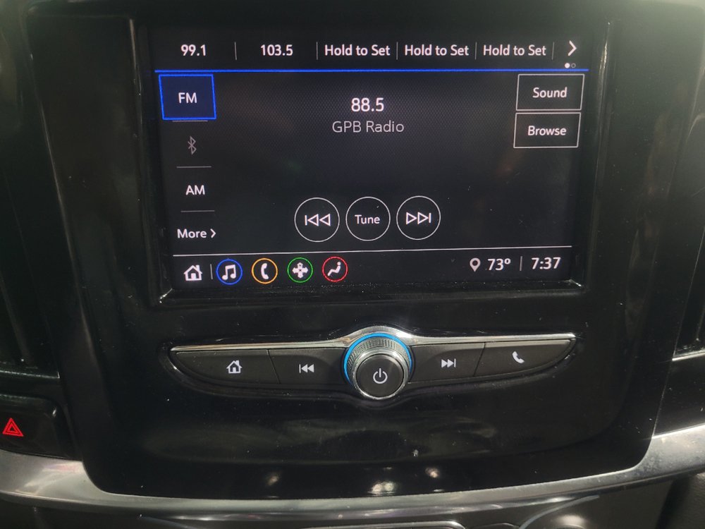 Used 2021 Chevrolet Traverse LS FWD image 25
