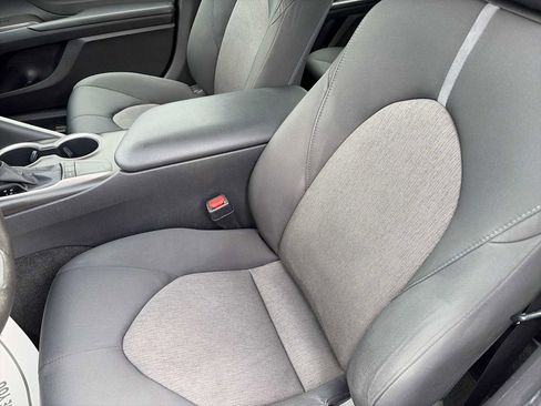 Used 2023 Toyota Camry LE FWD image 13
