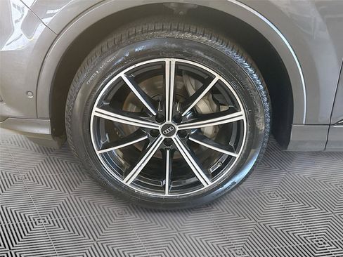 Certified 2023 Audi Q7 3.0T Premium Plus w/ Premium Plus Package AWD/4WD image 33
