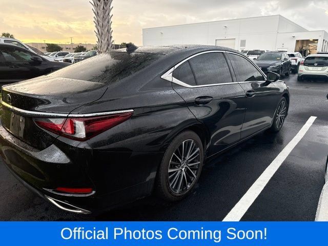 Used 2022 Lexus ES 350 w/ Premium Package FWD image 7