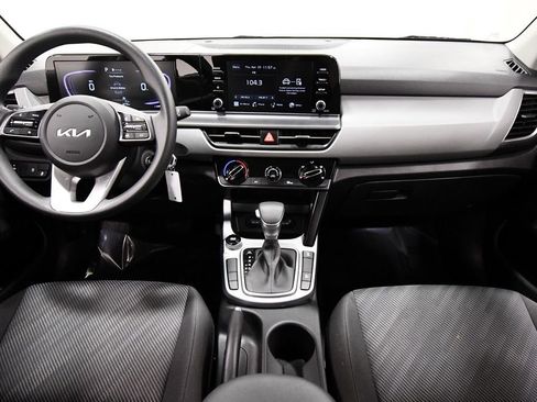 Certified 2026 Kia Seltos LX AWD/4WD image 3