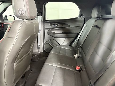 Used 2024 Chevrolet TrailBlazer RS FWD image 31