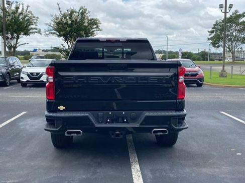 Used 2022 Chevrolet Silverado 1500 High Country w/ Technology Package image 6