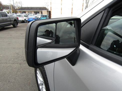 Used 2022 Chevrolet Silverado 1500 W/T w/ WT Value Package image 33