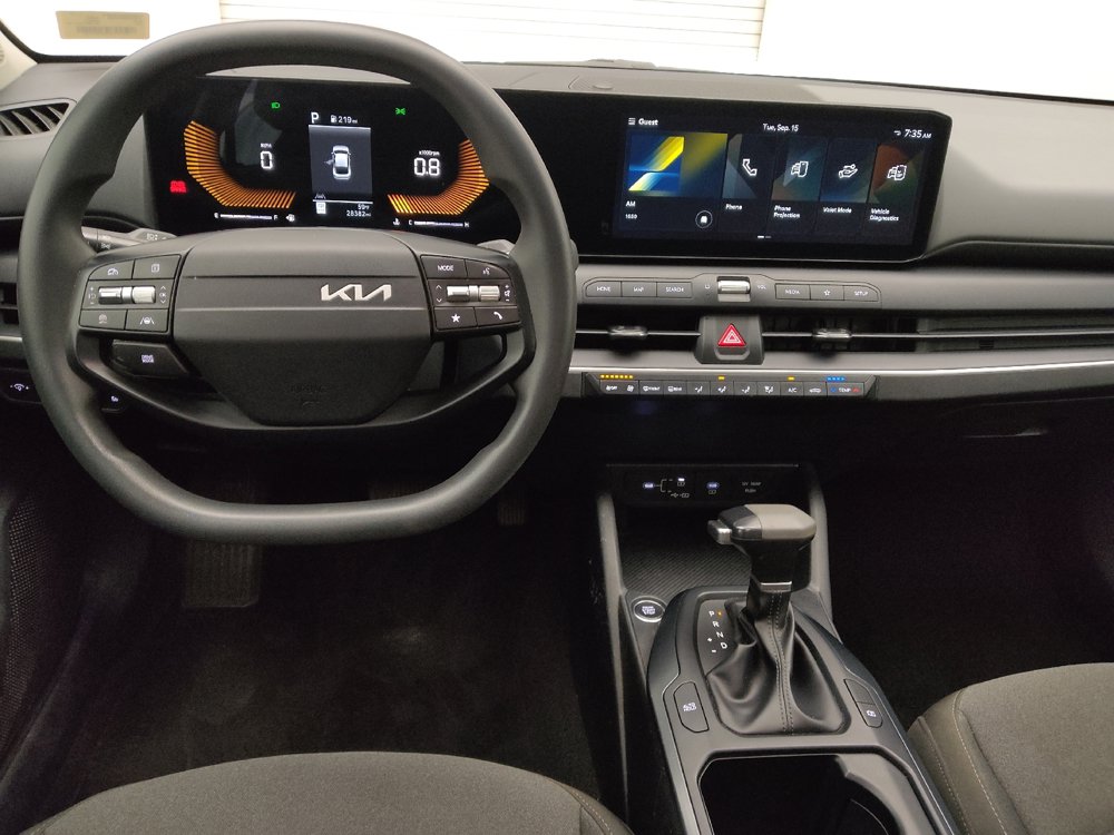 Used 2025 Kia K4 FWD image 22