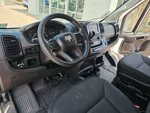 Used 2023 RAM ProMaster 2500 FWD image 15