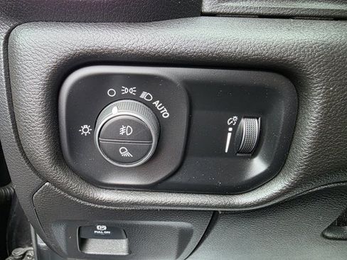 Certified 2020 RAM 1500 Big Horn AWD/4WD image 8