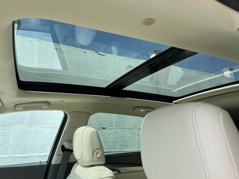 New 2026 Cadillac XT5 Premium Luxury image 11