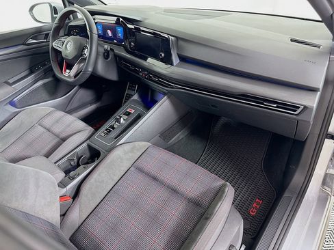 Used 2022 Volkswagen GTI S image 27
