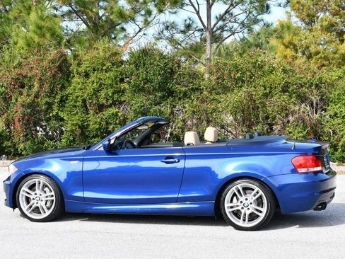 Used 2013 BMW 135i Convertible image 34