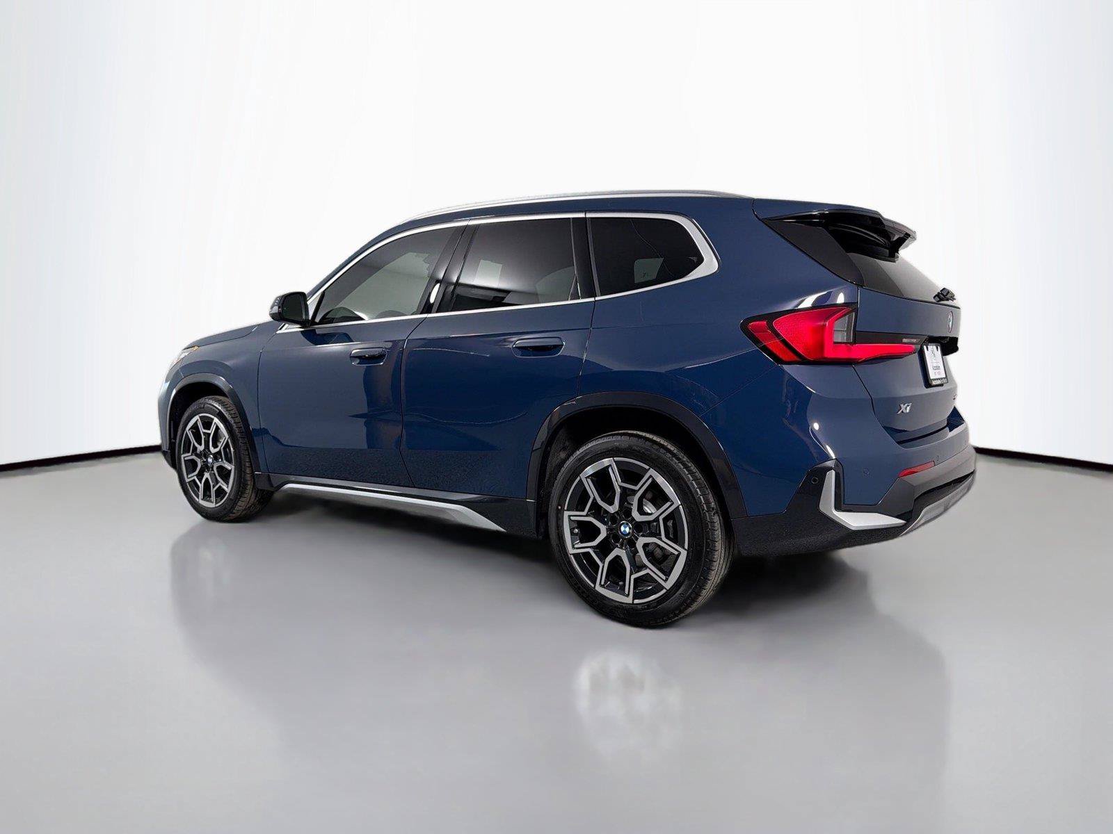 Used 2026 BMW X1 xDrive28i w/ Technology Package AWD/4WD image 7