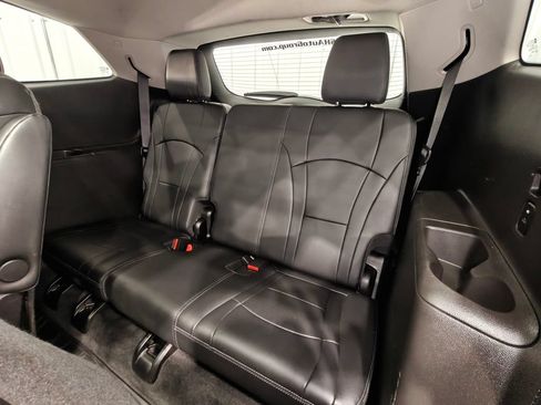 Used 2019 Buick Enclave Avenir w/ Avenir Technology Package AWD/4WD image 32