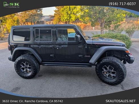 Used 2018 Jeep Wrangler Unlimited Rubicon AWD/4WD image 7