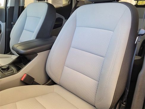 Used 2024 GMC Terrain SLE image 20