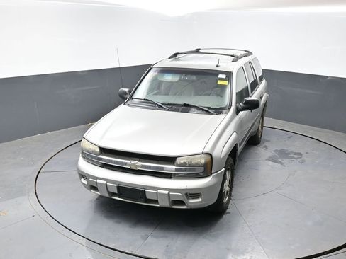 Used 2005 Chevrolet TrailBlazer LS w/ LS Preferred Equipment Group AWD/4WD image 15