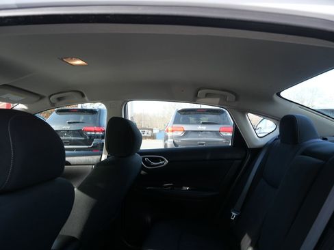 Used 2019 Nissan Sentra SV image 19