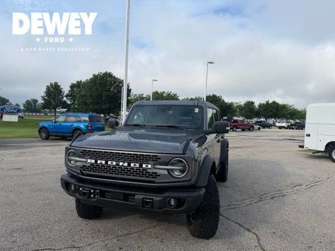 Used 2023 Ford Bronco Badlands AWD/4WD image 5