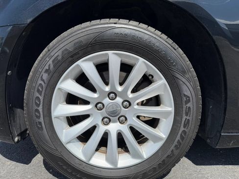 Used 2014 Chrysler 300 RWD image 9