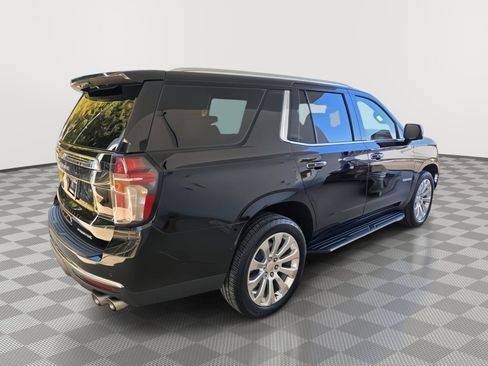 Used 2021 Chevrolet Tahoe Premier w/ Premium Package image 5