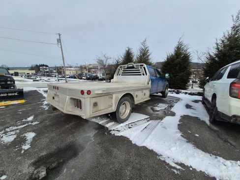 Used 2021 Ford F550 4x4 Crew Cab Super Duty image 7