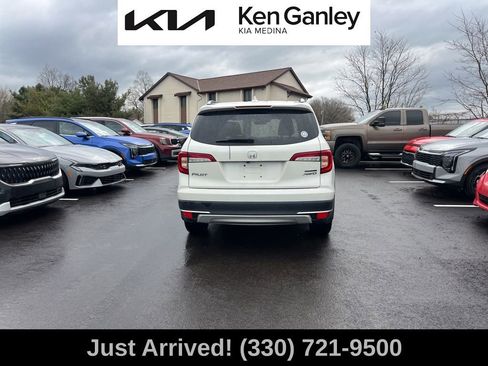 Used 2019 Honda Pilot Touring image 6