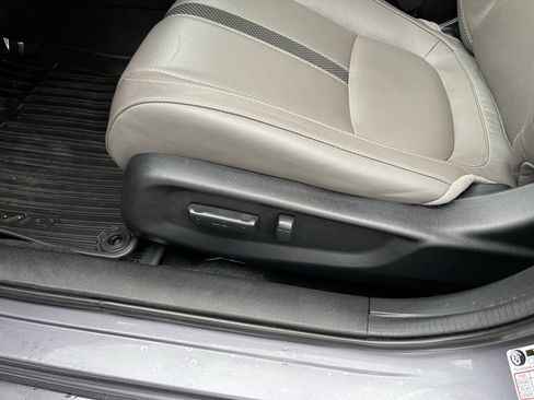 Used 2020 Honda Civic EX-L image 17