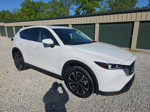 Certified 2023 MAZDA CX-5 AWD 2.5 S w/ Premium Plus Pkg image 8