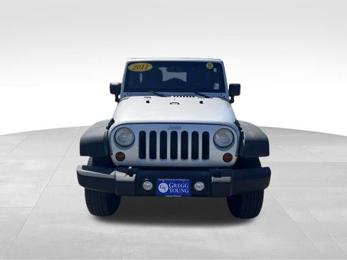 Used 2011 Jeep Wrangler Unlimited Sport image 9