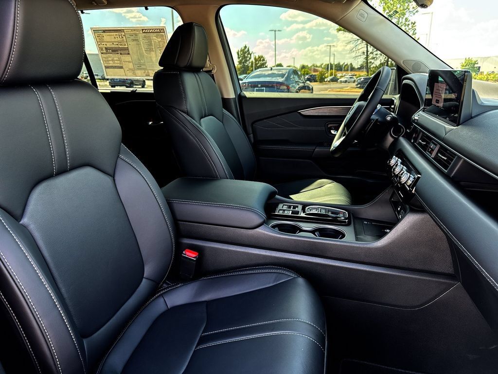 New 2026 Honda Pilot Touring image 26