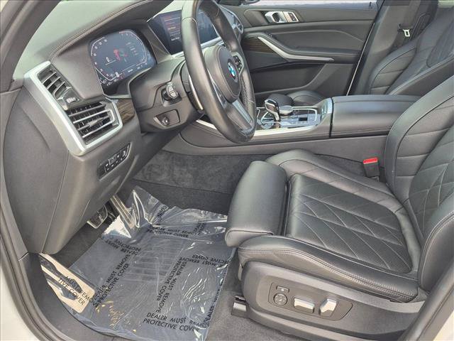 Used 2023 BMW X5 sDrive40i w/ M Sport Package RWD image 17