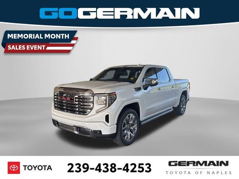 Used 2022 GMC Sierra 1500 Denali w/ Denali Reserve Package AWD/4WD image 1