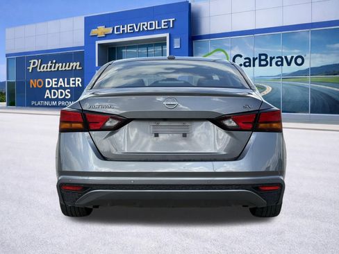 Used 2024 Nissan Altima 2.5 SV image 6