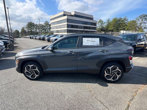 New 2026 Hyundai Elantra Limited image 8