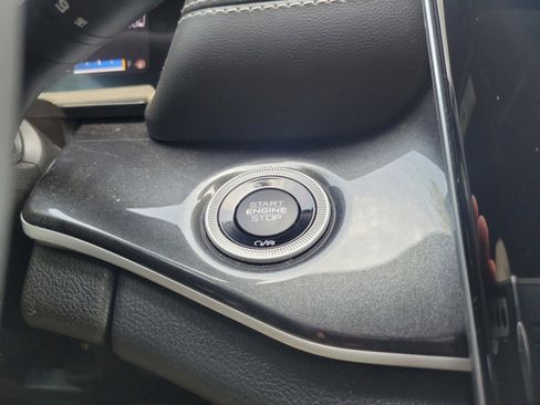 Used 2023 Jeep Grand Cherokee L Laredo AWD/4WD image 27